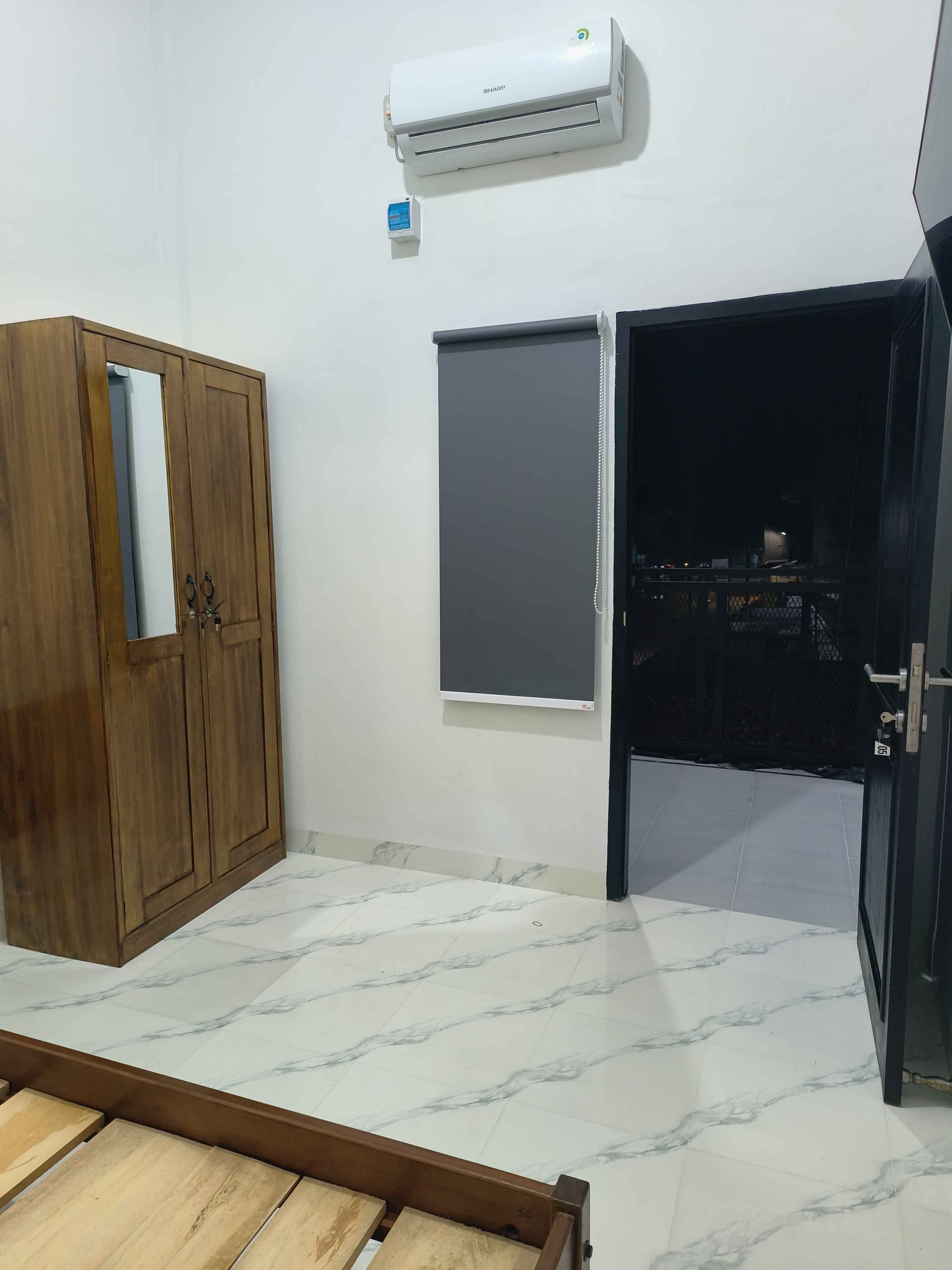 Kamar 02