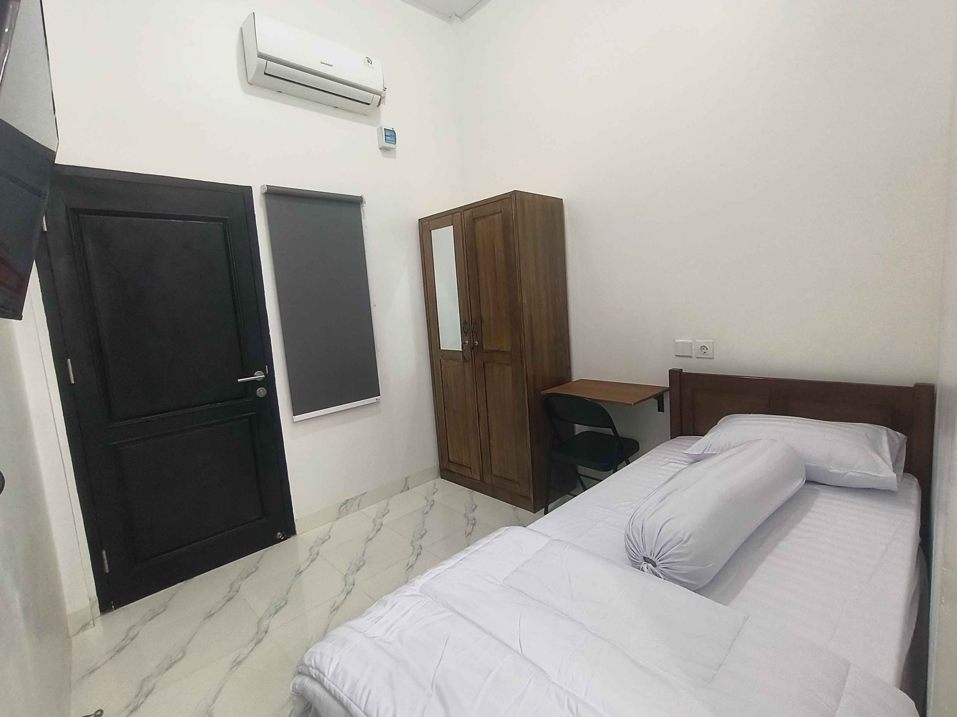 Kamar 05
